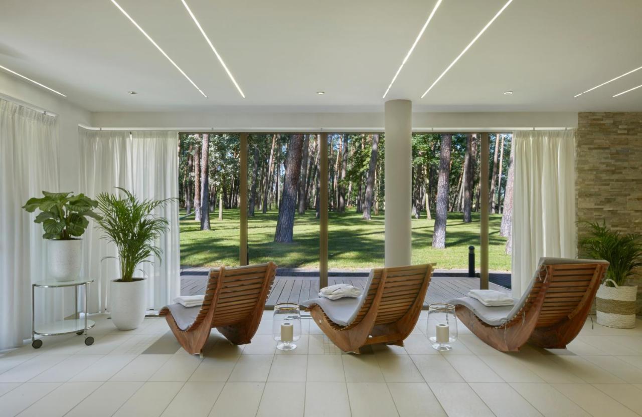 Columna Medica Hotel Lask Exterior photo